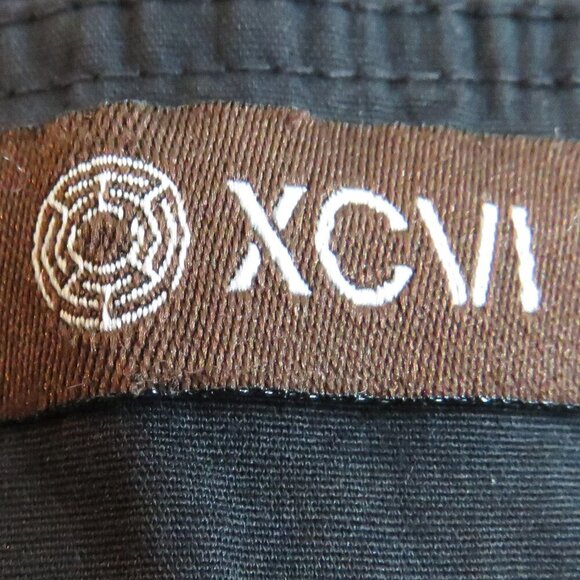 XCVI Black Straight Leg Cotton Cargo Pants Pockets Grunge Goth Alt - Picture 16 of 16